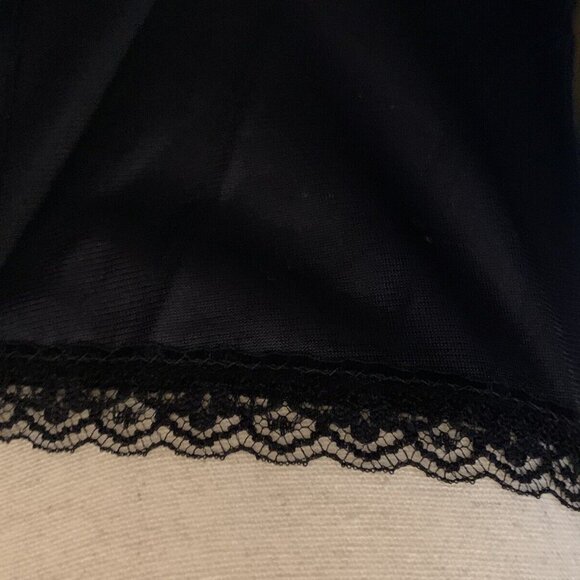 Vintage SEARS Black w Tiered Lace Size 34 (M) Women's Slip Sleepwear Dress - Picture 11 of 11